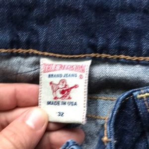 True religion women’s Billy denim pants.  Sz 32